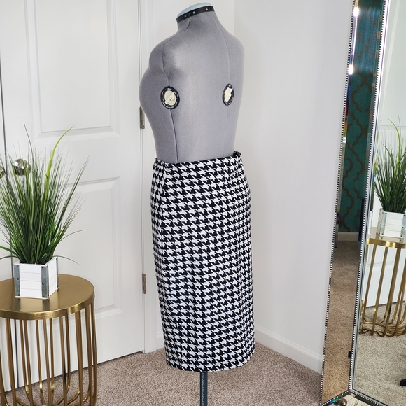 Express Women's Pencil Skirt, Black/White (Size L) - Picture 4 of 8